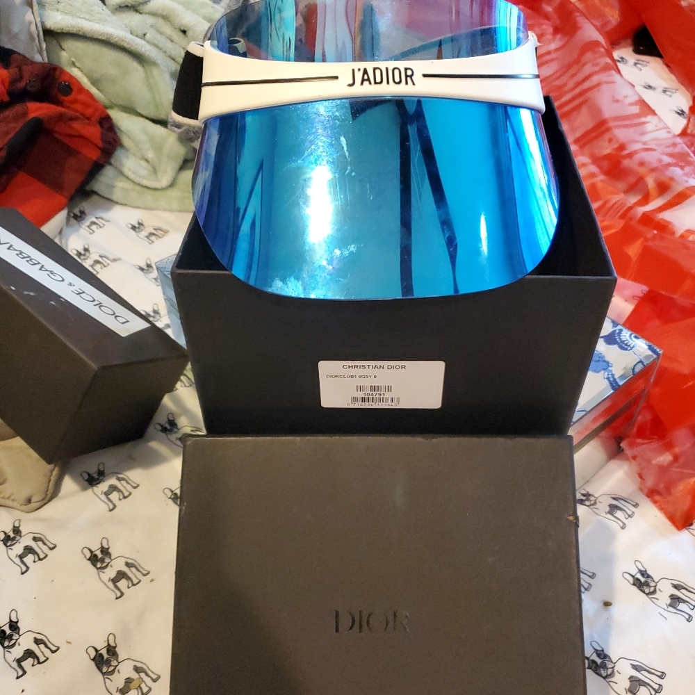Dior Visor Authentic Guaranteed *Sold Out*